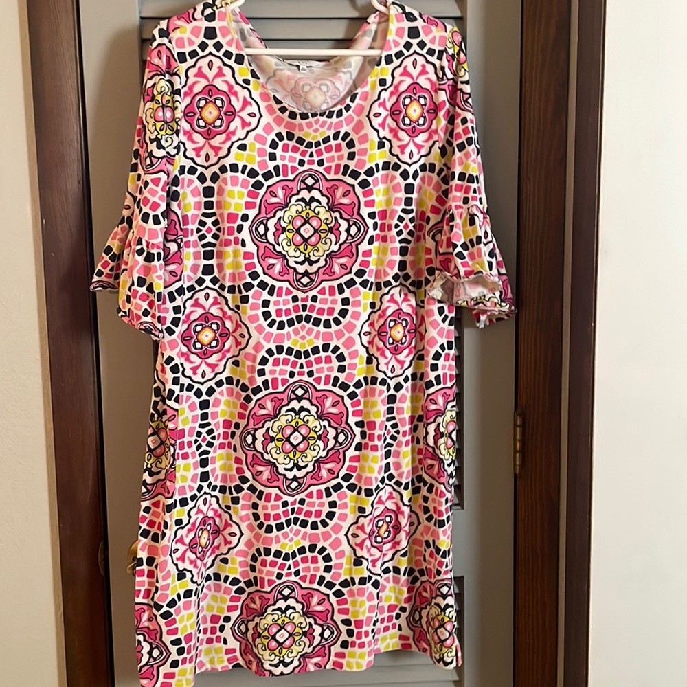 Crown & Ivy Dress w/ 3/4 flutter sleeves and a small 1 inch slit on both sides.